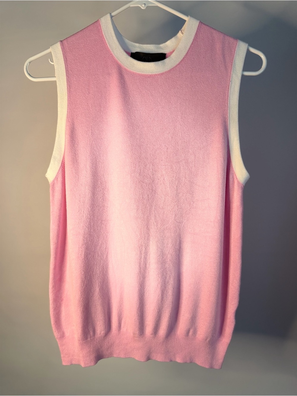Zara Pink Sleeveless Crewneck Sweater with White Trim